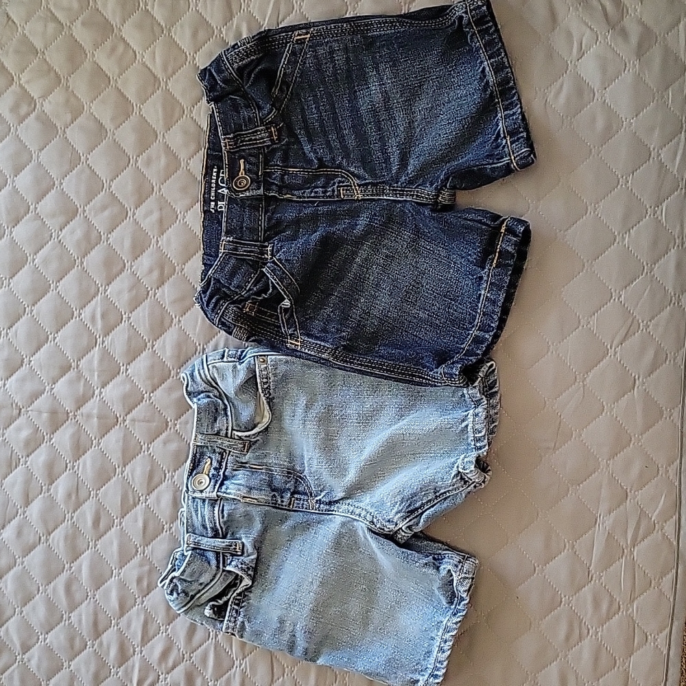 The Children's Place Shorts 18-24 months